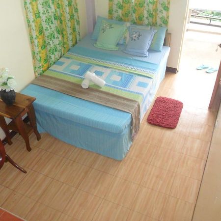 Jims Castle Inn Coron Exterior foto