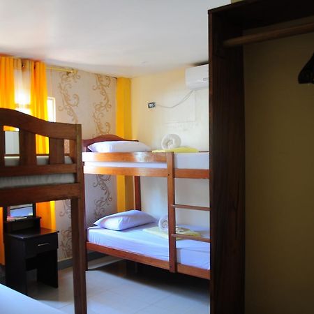 Jims Castle Inn Coron Exterior foto